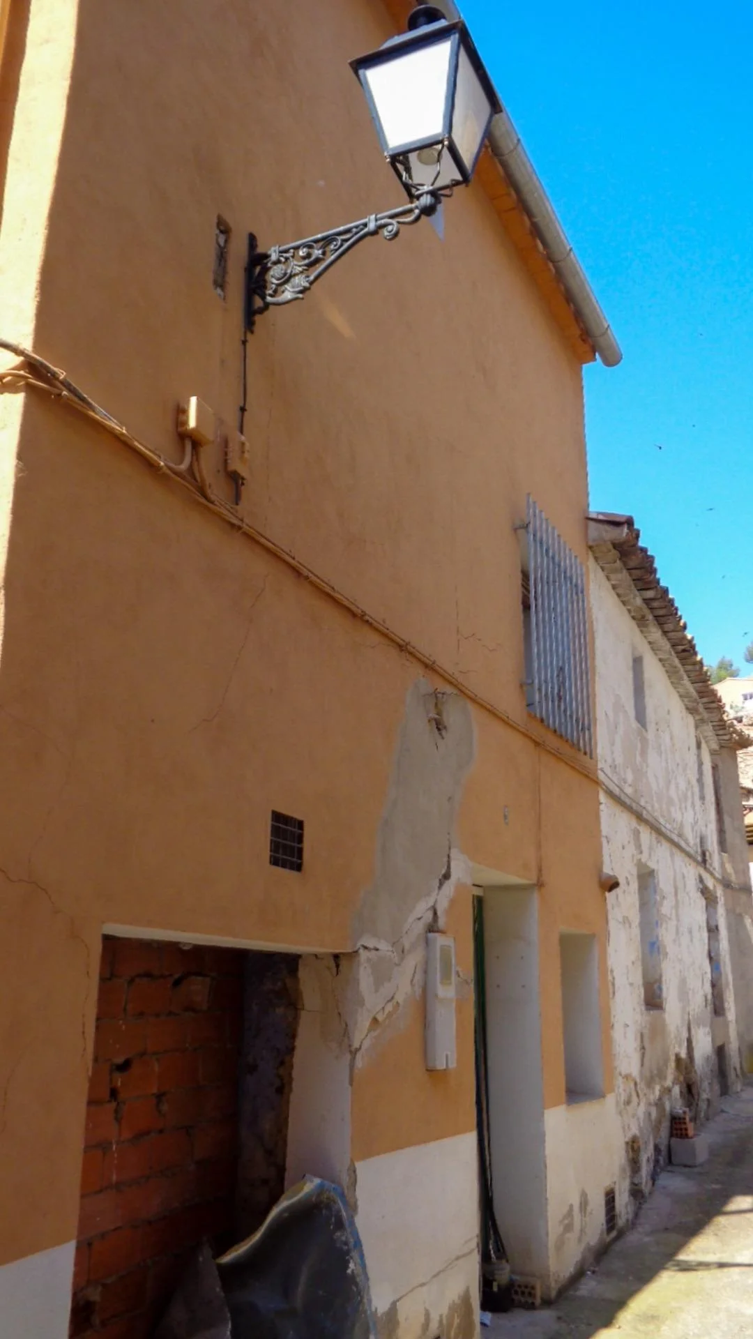 Casa para reformar en Jalance, 235 m²
