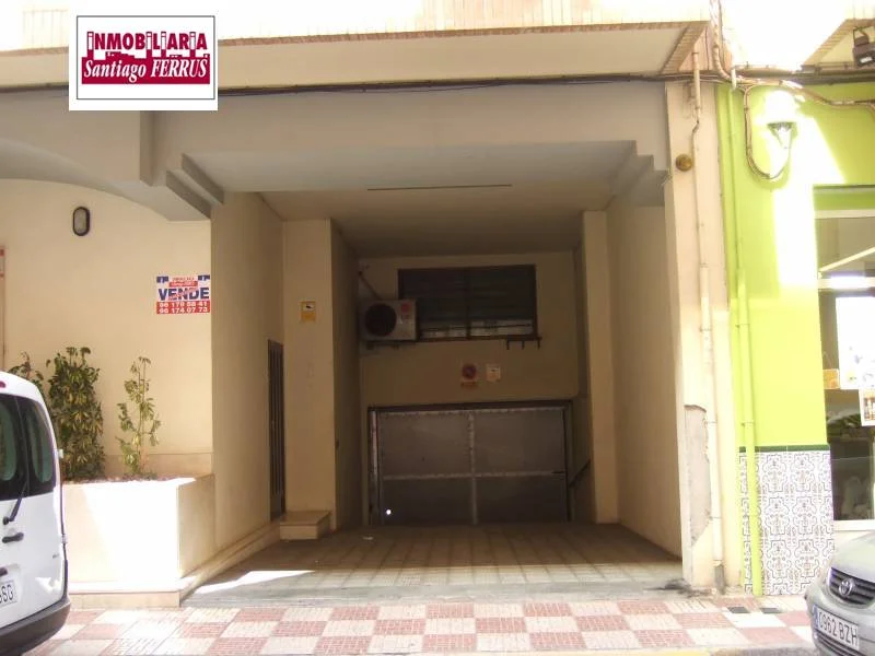Central garage space, 12 m²