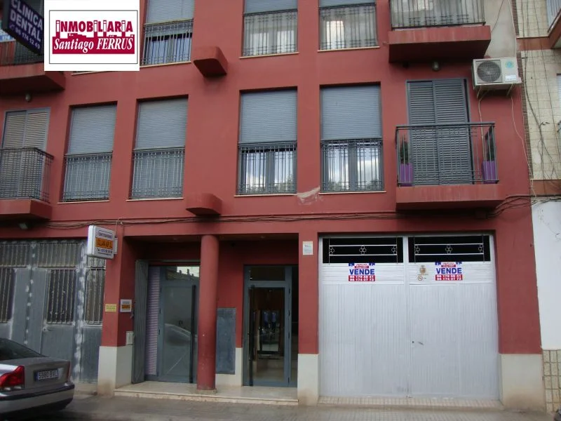 Central commercial premises, 116 m²