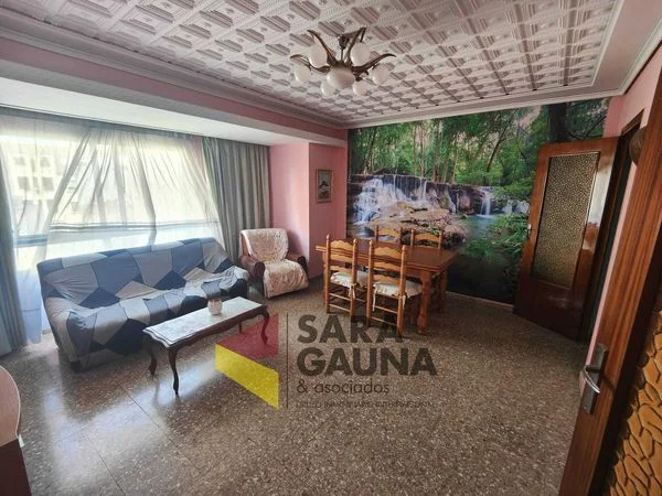 Central Sagunto flat, 114 m², four bedrooms