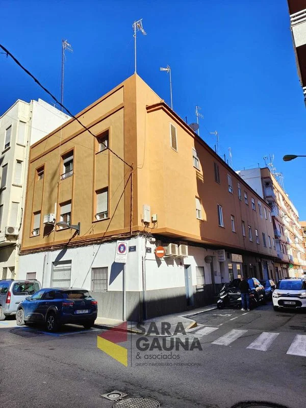 Occupied 75 m² flat in Sagunto