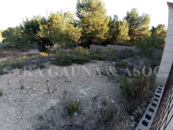 Parcelas urbanas cerca del pueblo