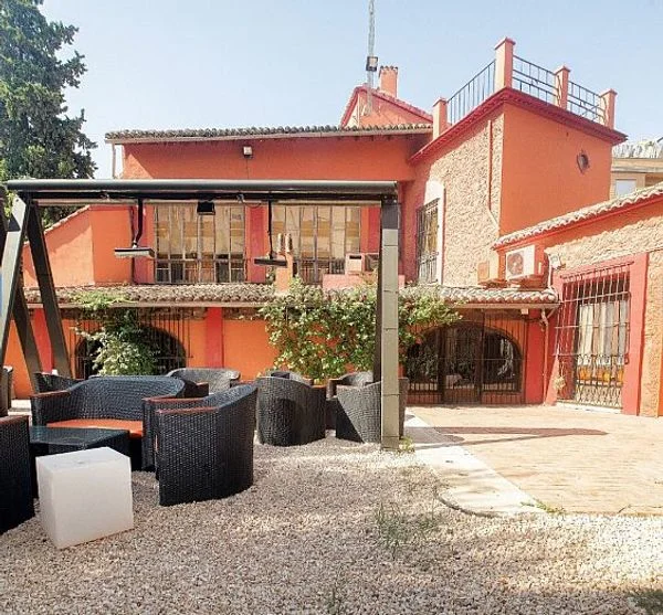 Hotel boutique con potencial de ampliación