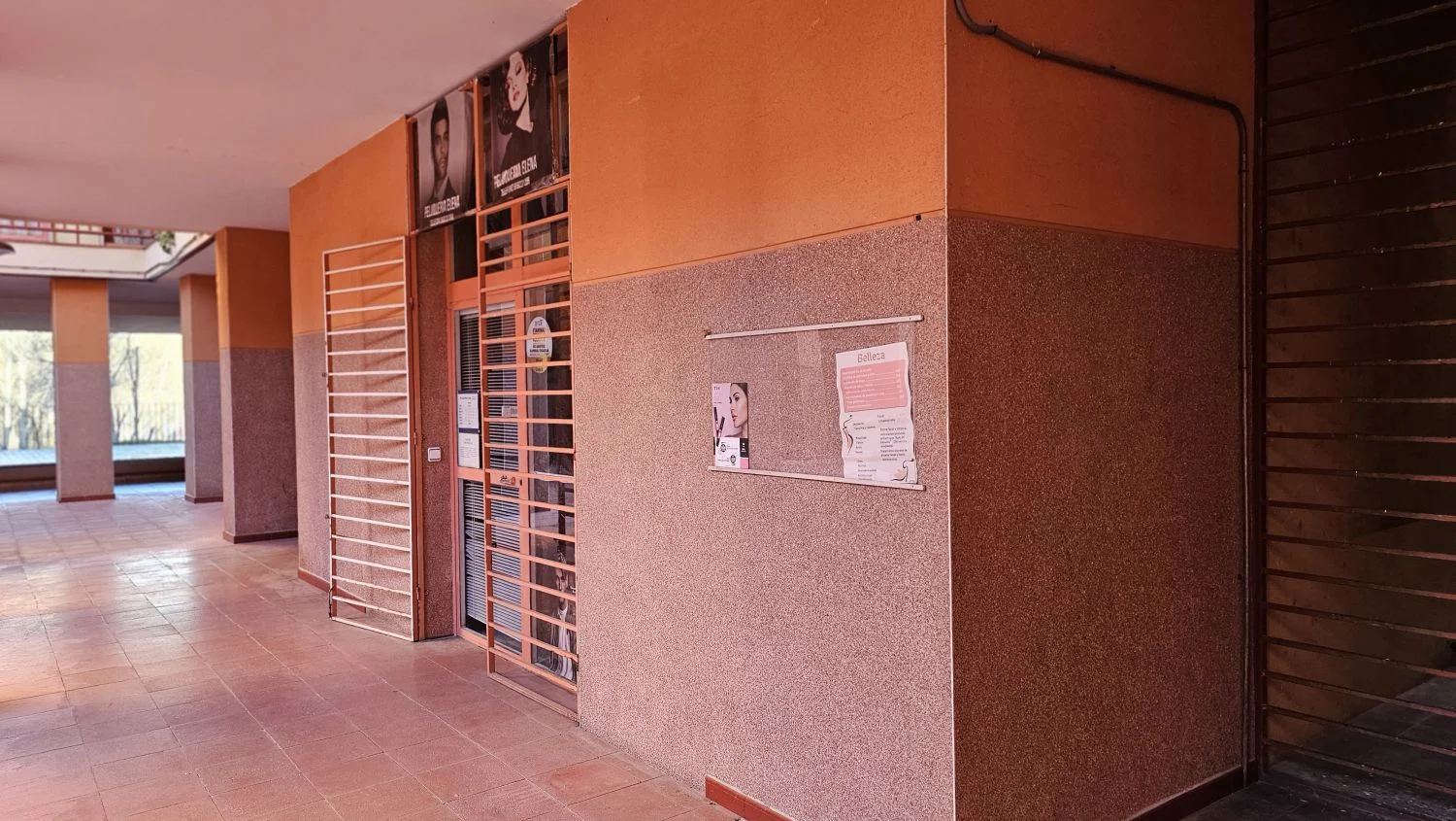 60 m² commercial unit in Cuenca