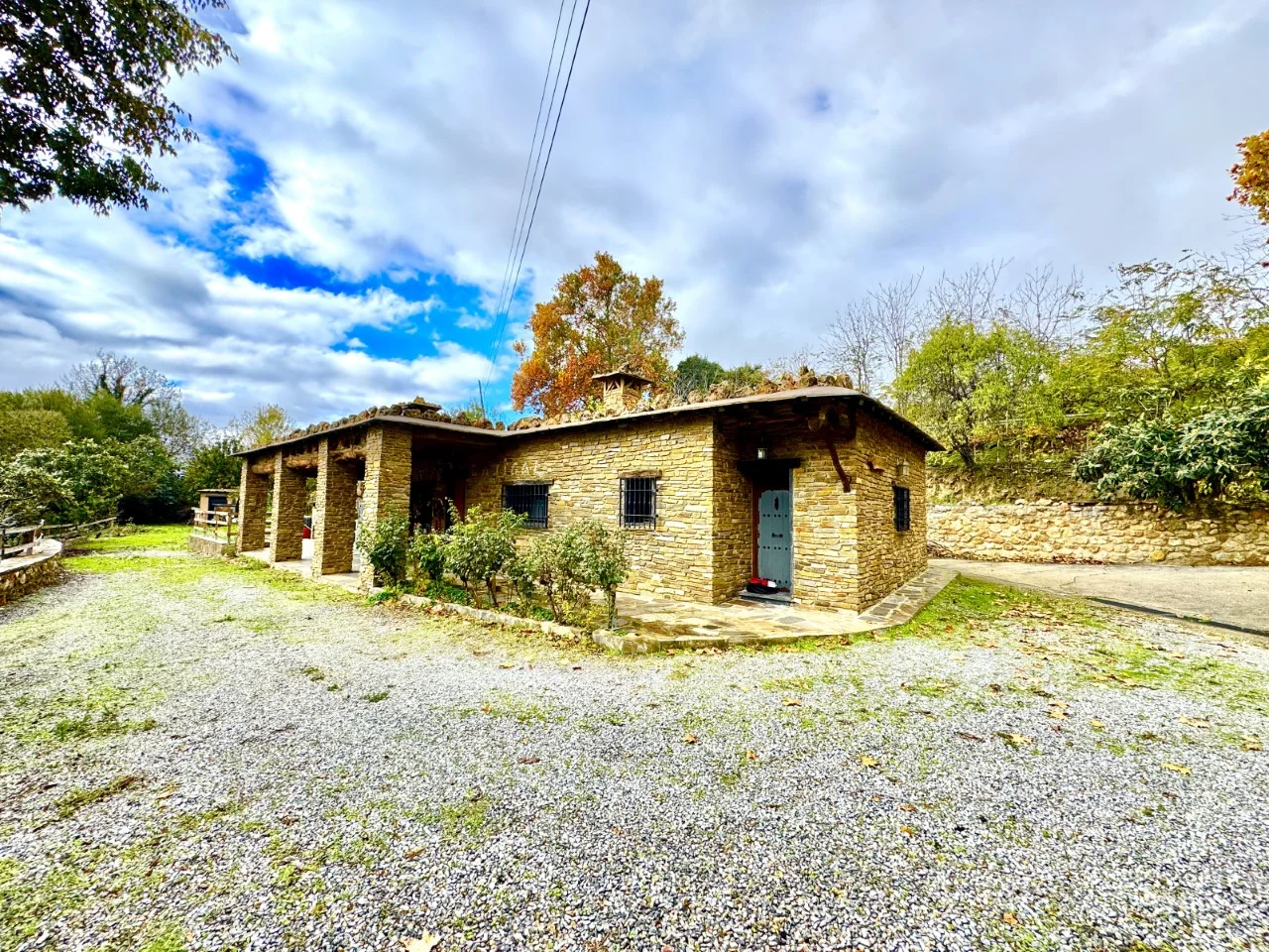 Rural chalet in Yegen, 3 bedrooms