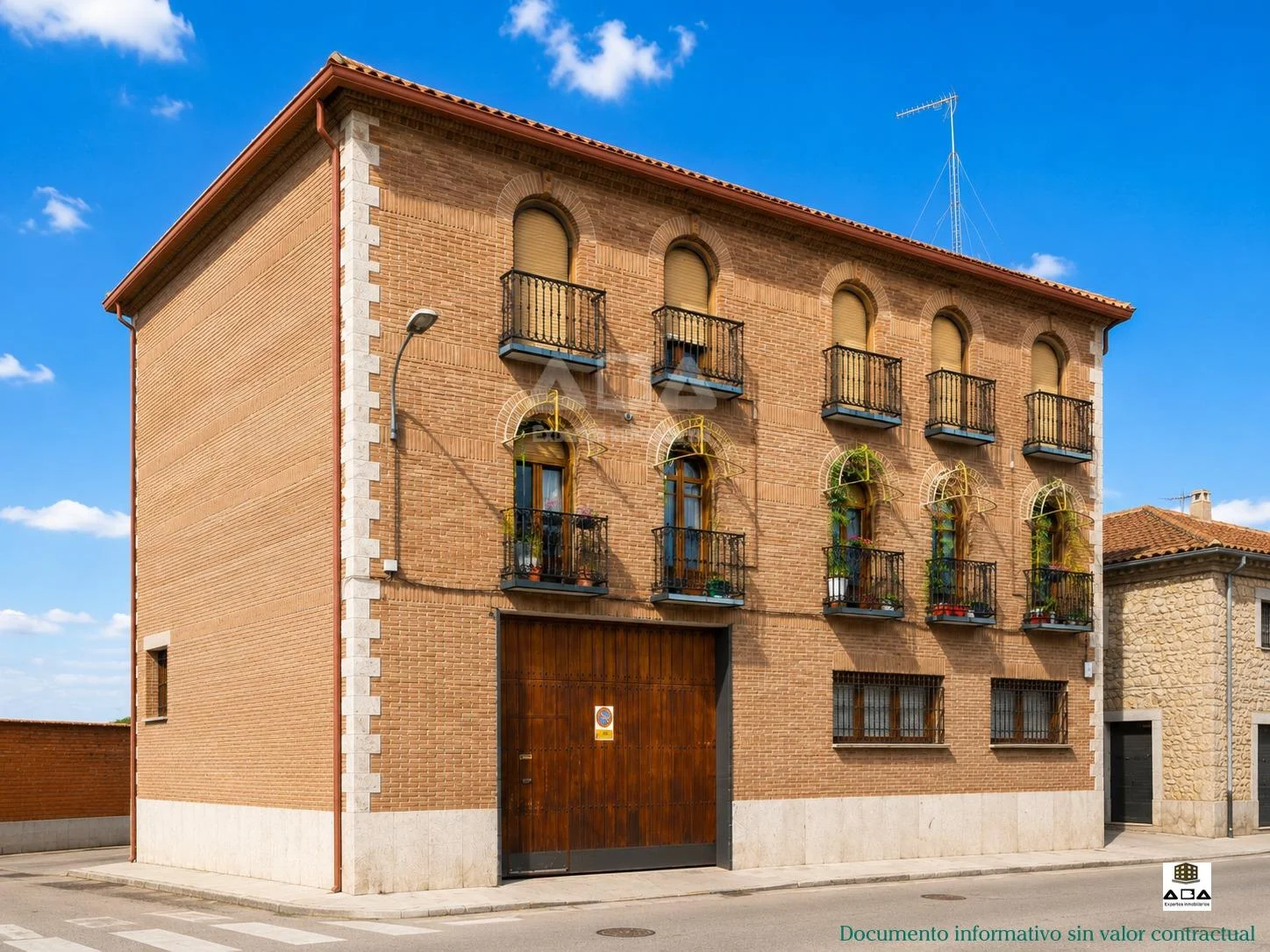 Gran chalet en Torrijos con renta