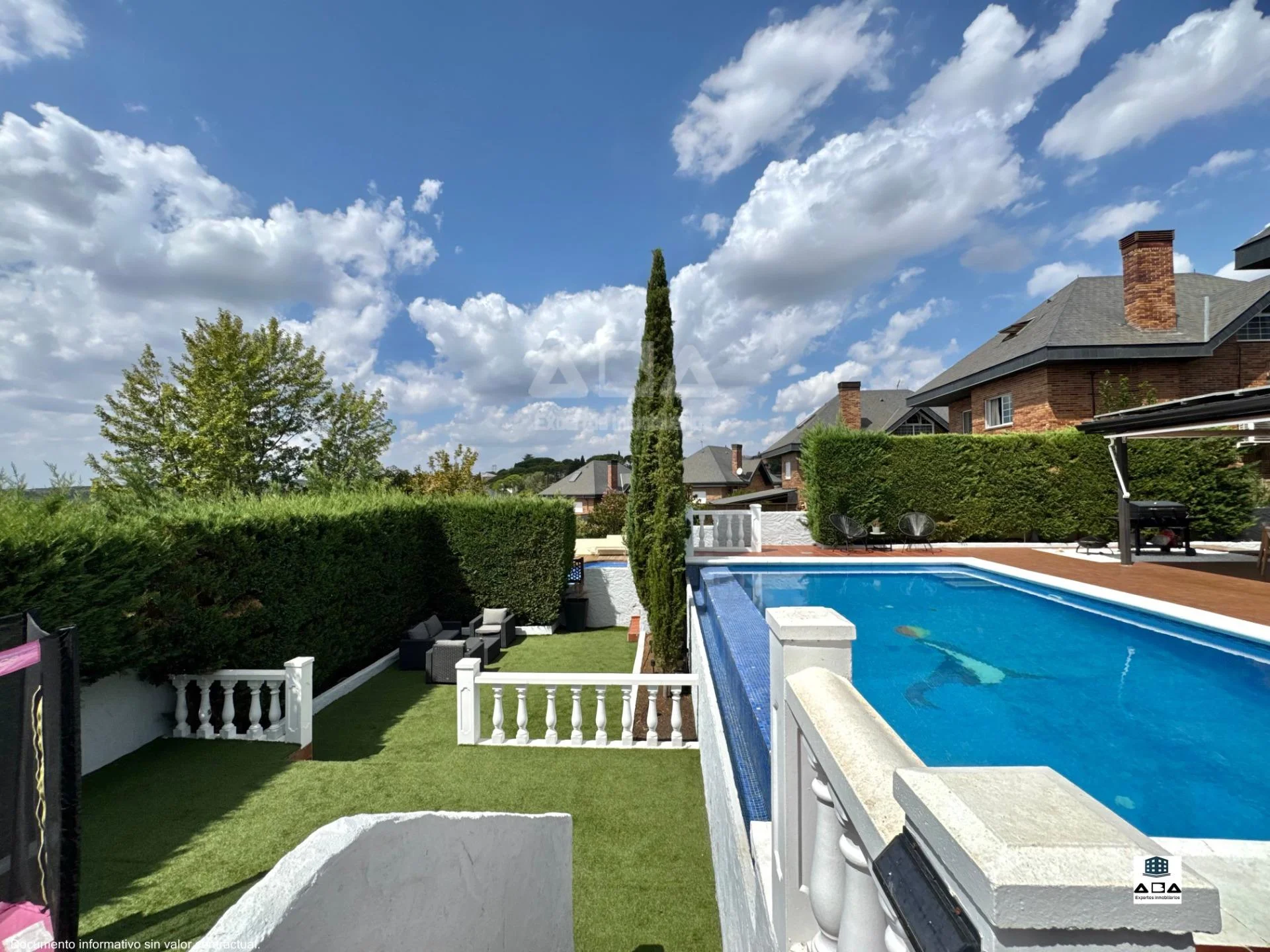 Chalet reformado en Torrelodones, 5 dormitorios