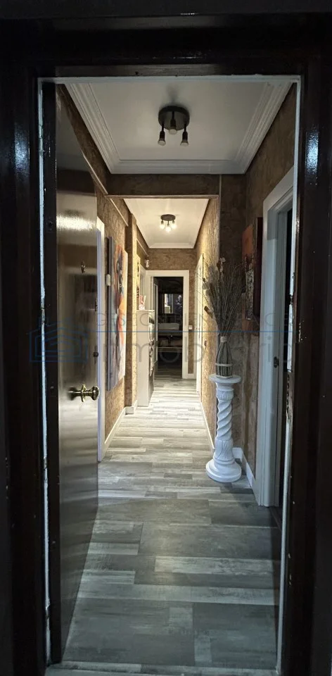 Top-floor Coslada flat, 2 bedrooms