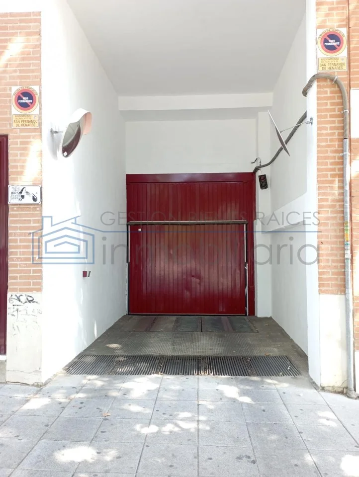 Plaza de garaje de 12 m² en San Fernando