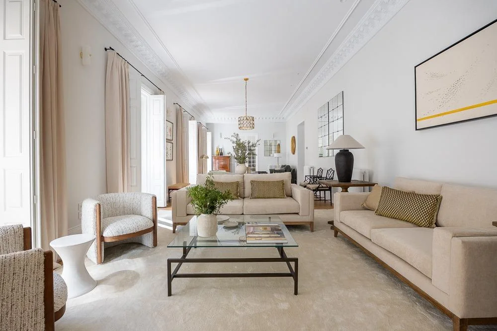 Piso reformado en Jerónimos, 471 m²