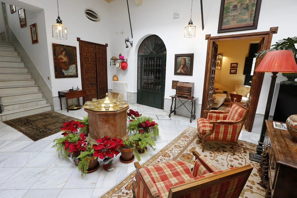 Casa andaluza en Santa Cruz, 7 dormitorios