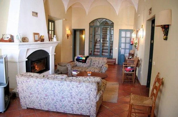 Casa rural renovada en la Sierra, 11 suites