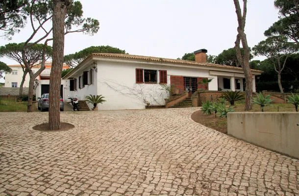 Amplia casa en Mazagón, 4 dormitorios