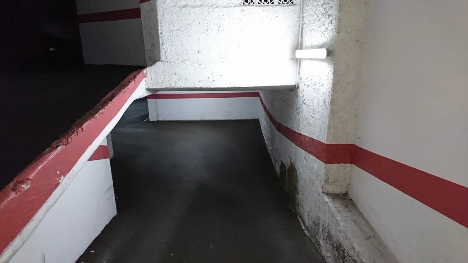 Open garage space in Piedras Blancas