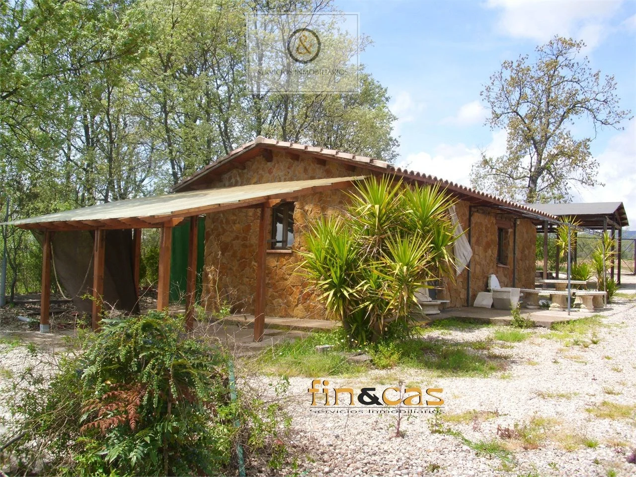 Parcela rústica en Candeleda, 1.600 m²
