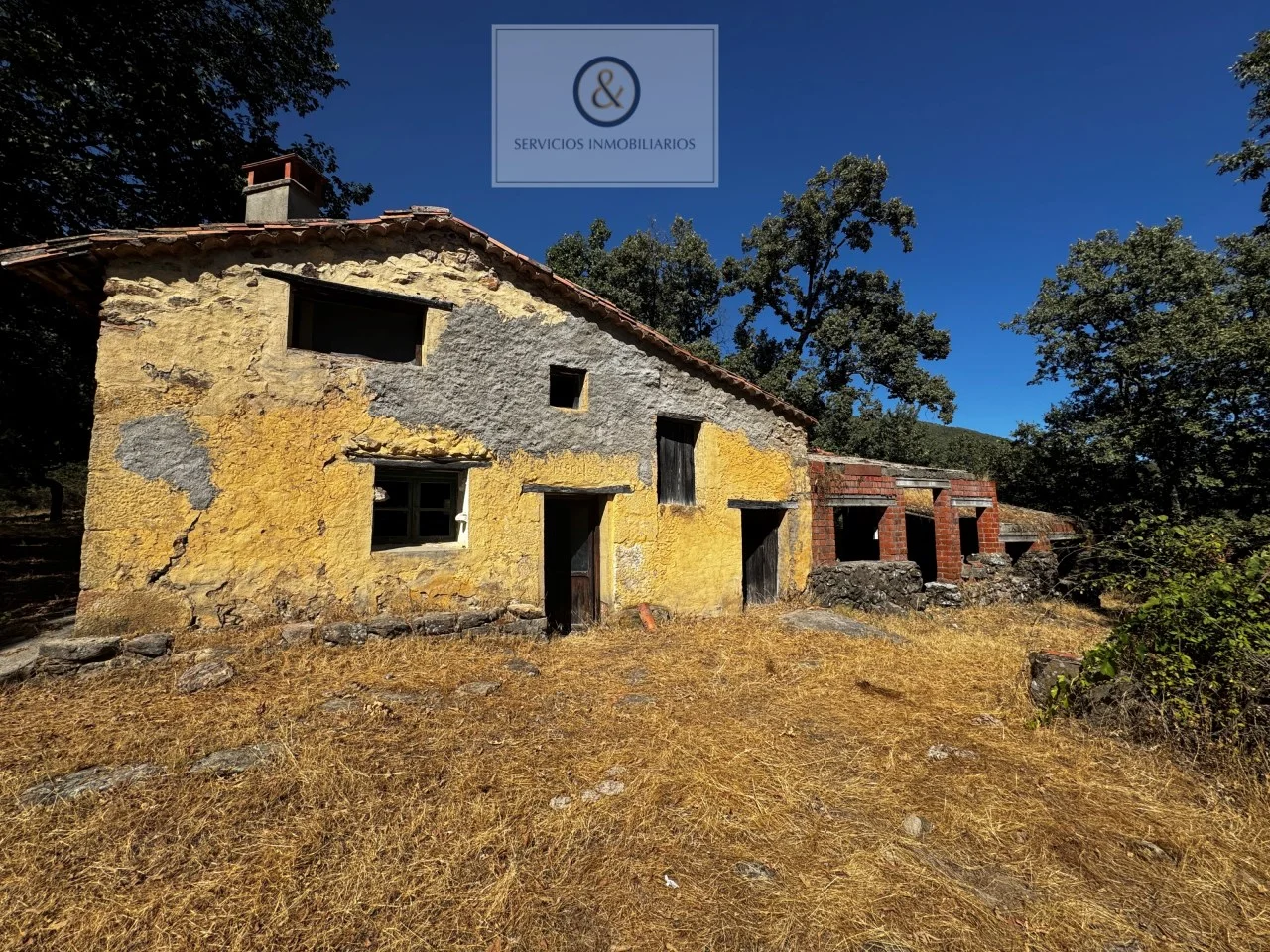 Finca rústica en Candeleda de 24.000 m²