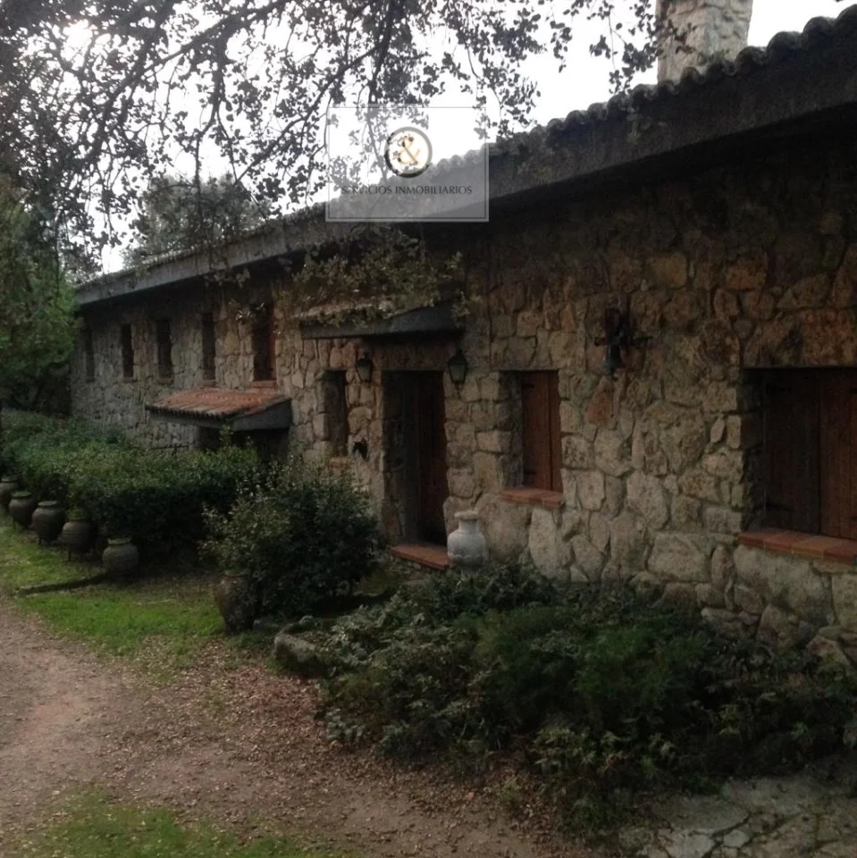 Finca rústica con 315 hectáreas