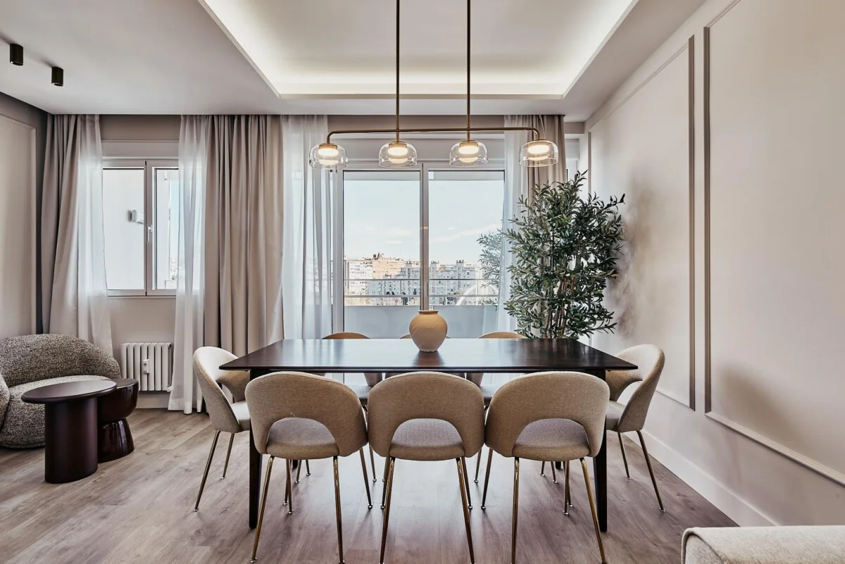 Renovated Madrid flat with three bedrooms