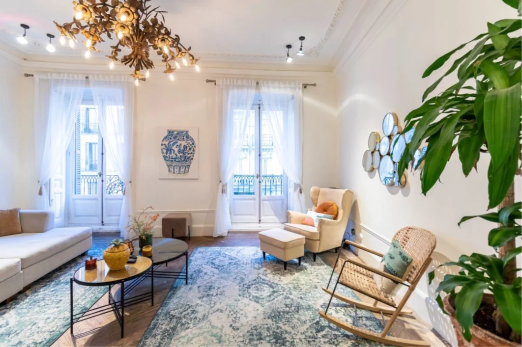 Renovated Madrid flat, three bedrooms