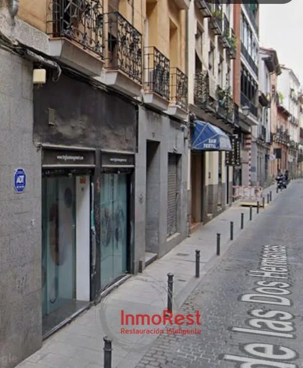 Local alquilado a pie de calle cerca de Cascorro