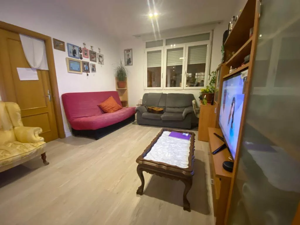 90 m² Madrid property, two bedrooms