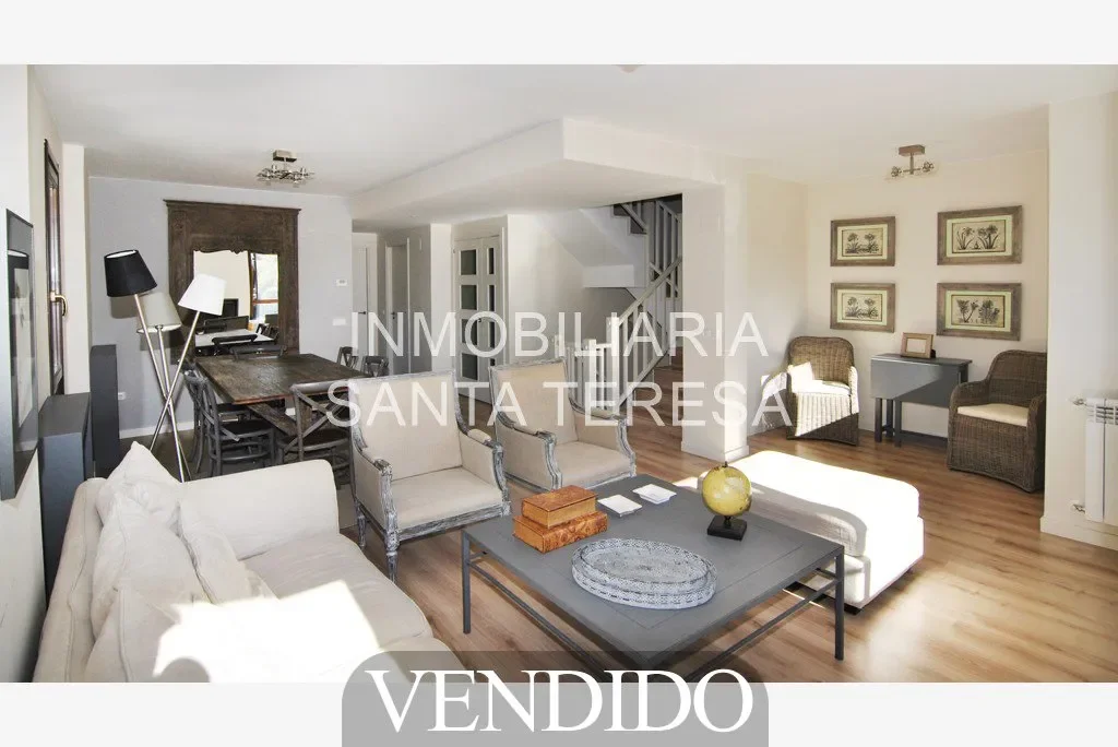 Near-new mountain house in Tramacastilla