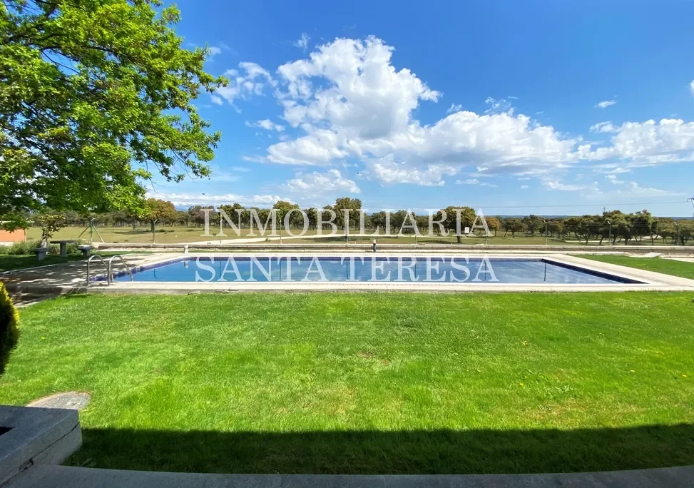Gran villa en Aravaca con siete dormitorios