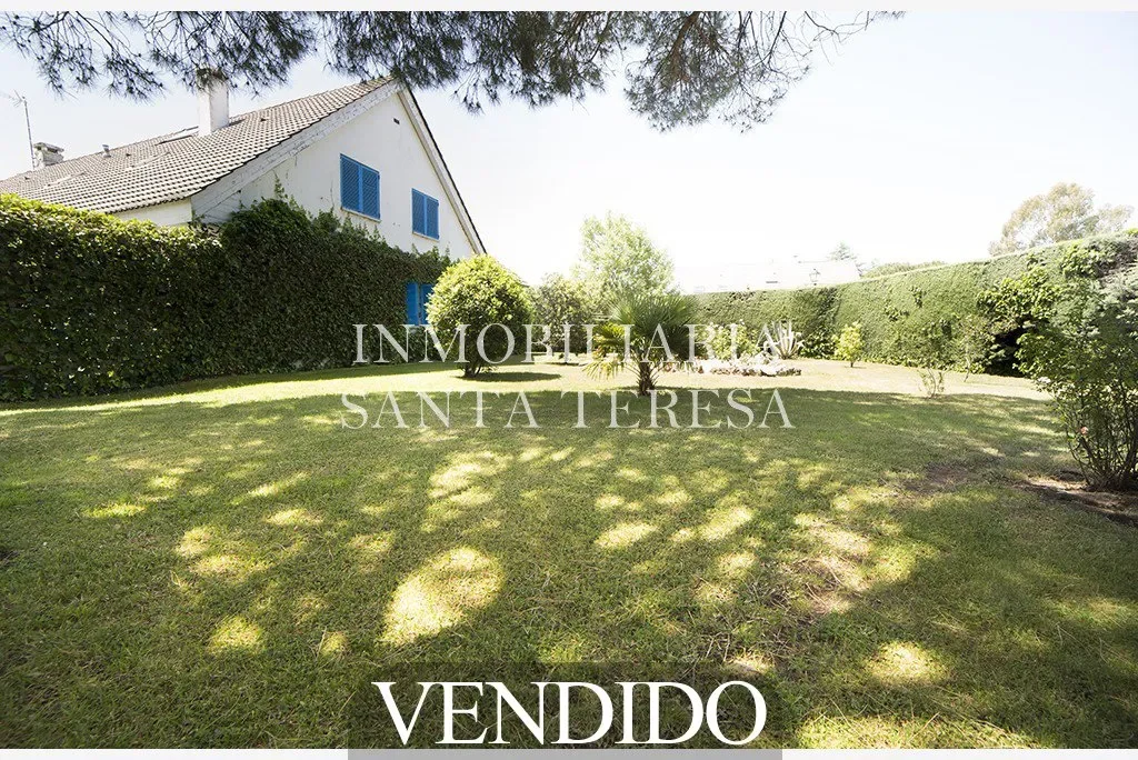 Casa para reformar en Monteclaro, seis dormitorios