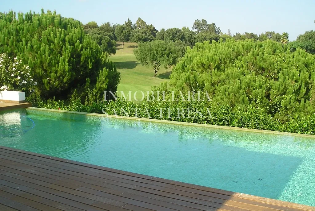 Golf-front Sotogrande villa, 5 bedrooms