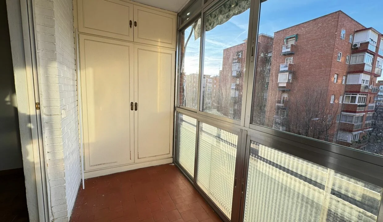 Moratalaz flat near Vinateros metro