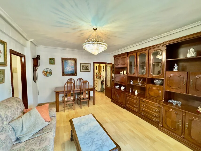 Moratalaz flat with three bedrooms