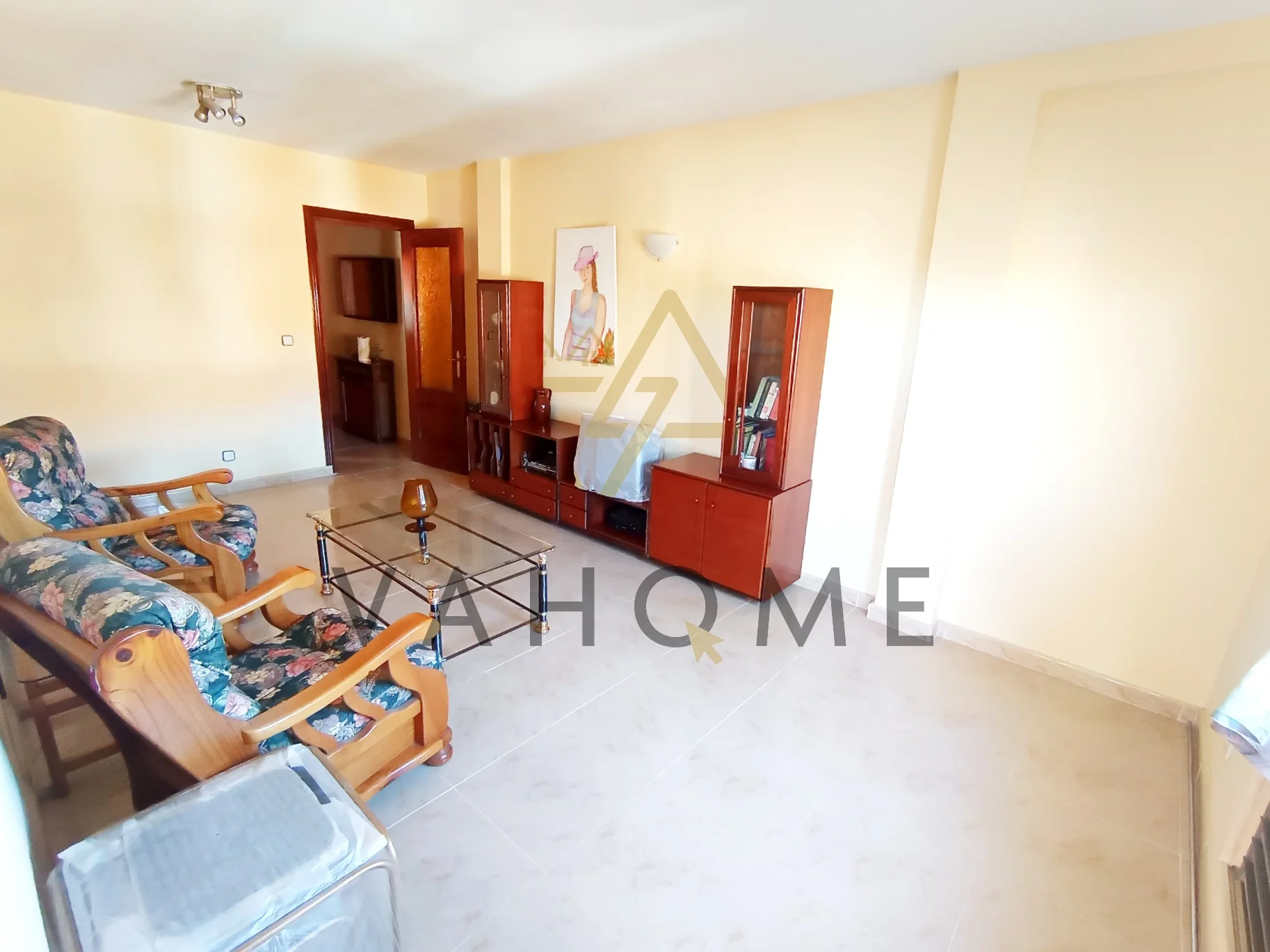 Fourth-floor home in Parla, three bedrooms