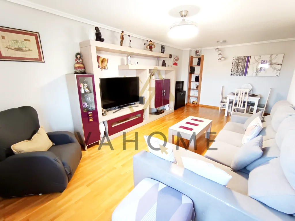 Protected three-bedroom apartment in Parla