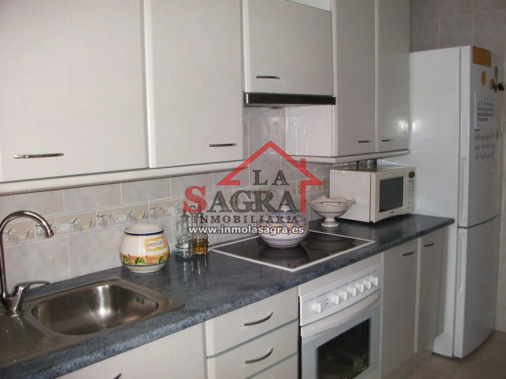 Yeles flat with three bedrooms