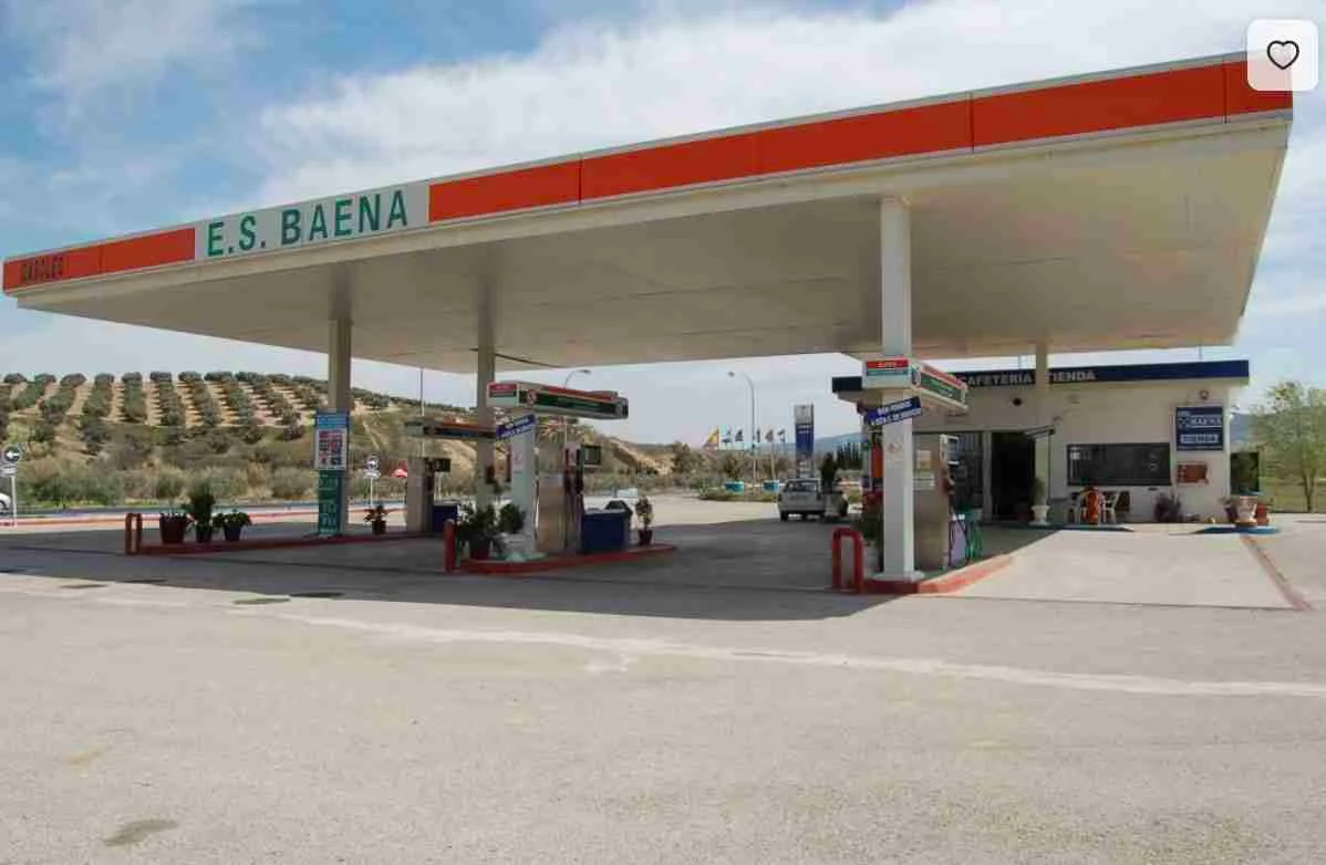 Gasolinera cerca de Baena, 23.000 m²