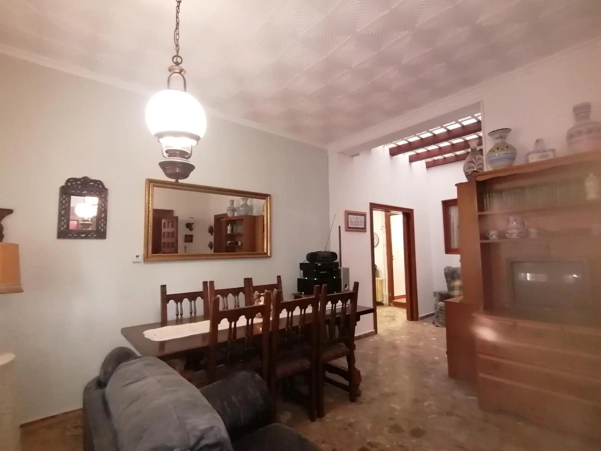 Central Ocaña house, five bedrooms