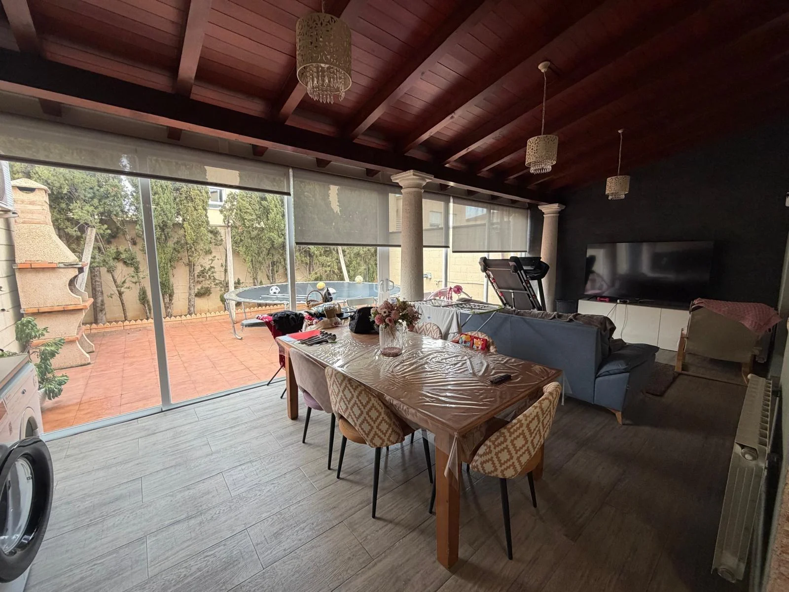 Reformed five-bedroom townhouse, deferred completion