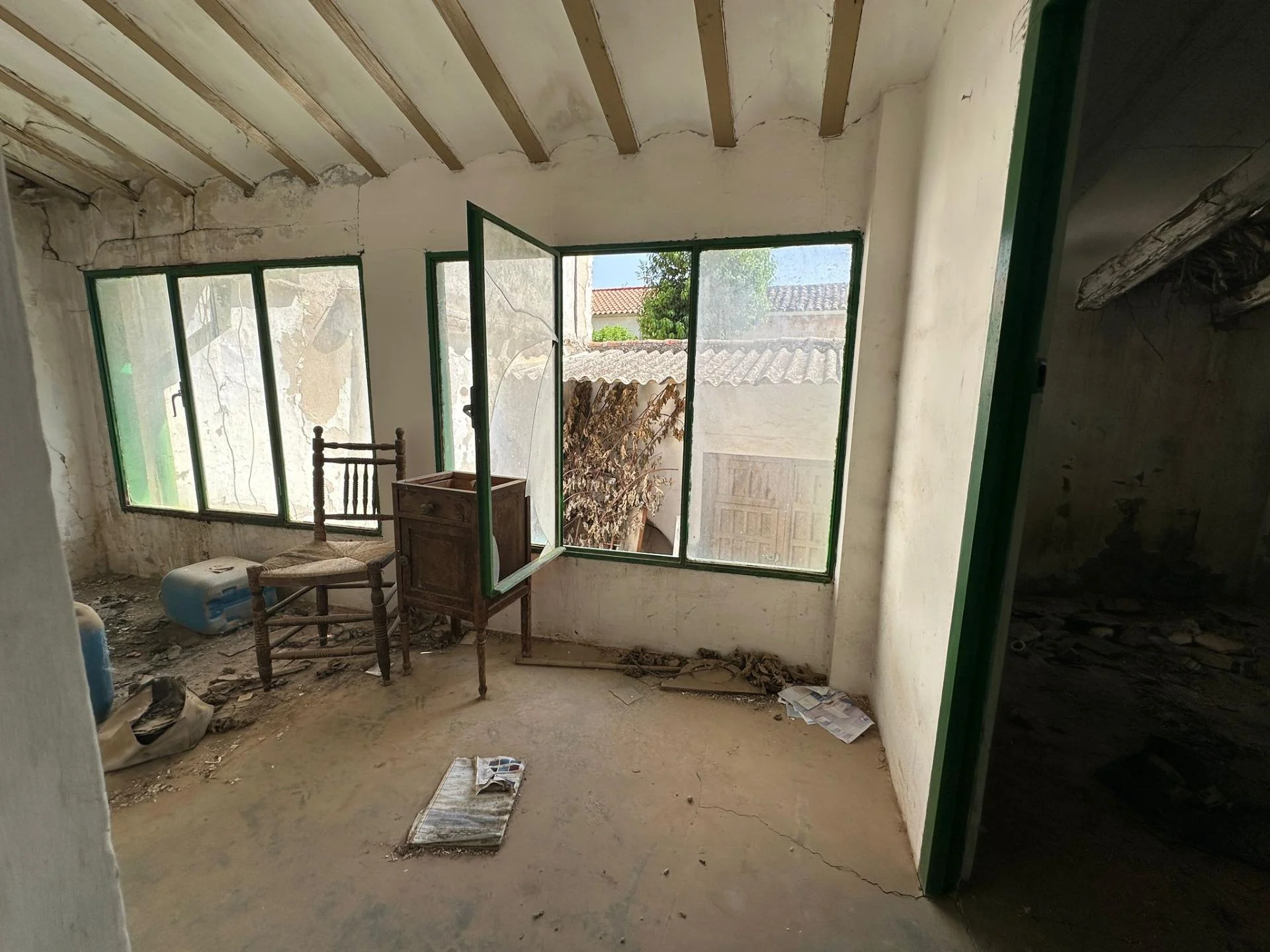 Proyecto para demoler en Quintanar, parcela de 187 m²