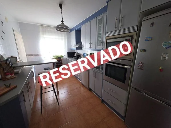 Good-condition townhouse with private pool