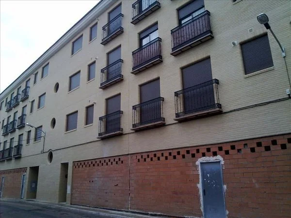 Central Ocaña commercial unit, 500 m²