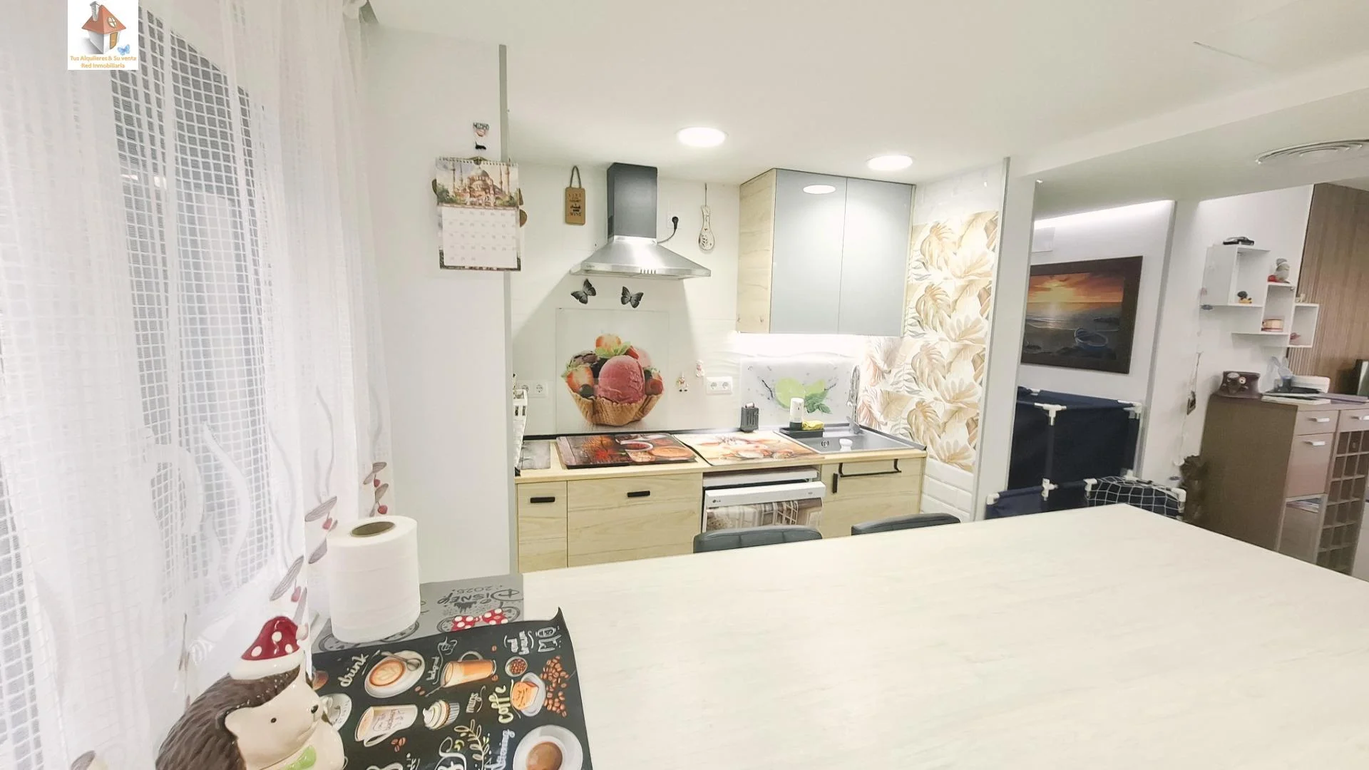 Three-bedroom flat with 100m² terrace