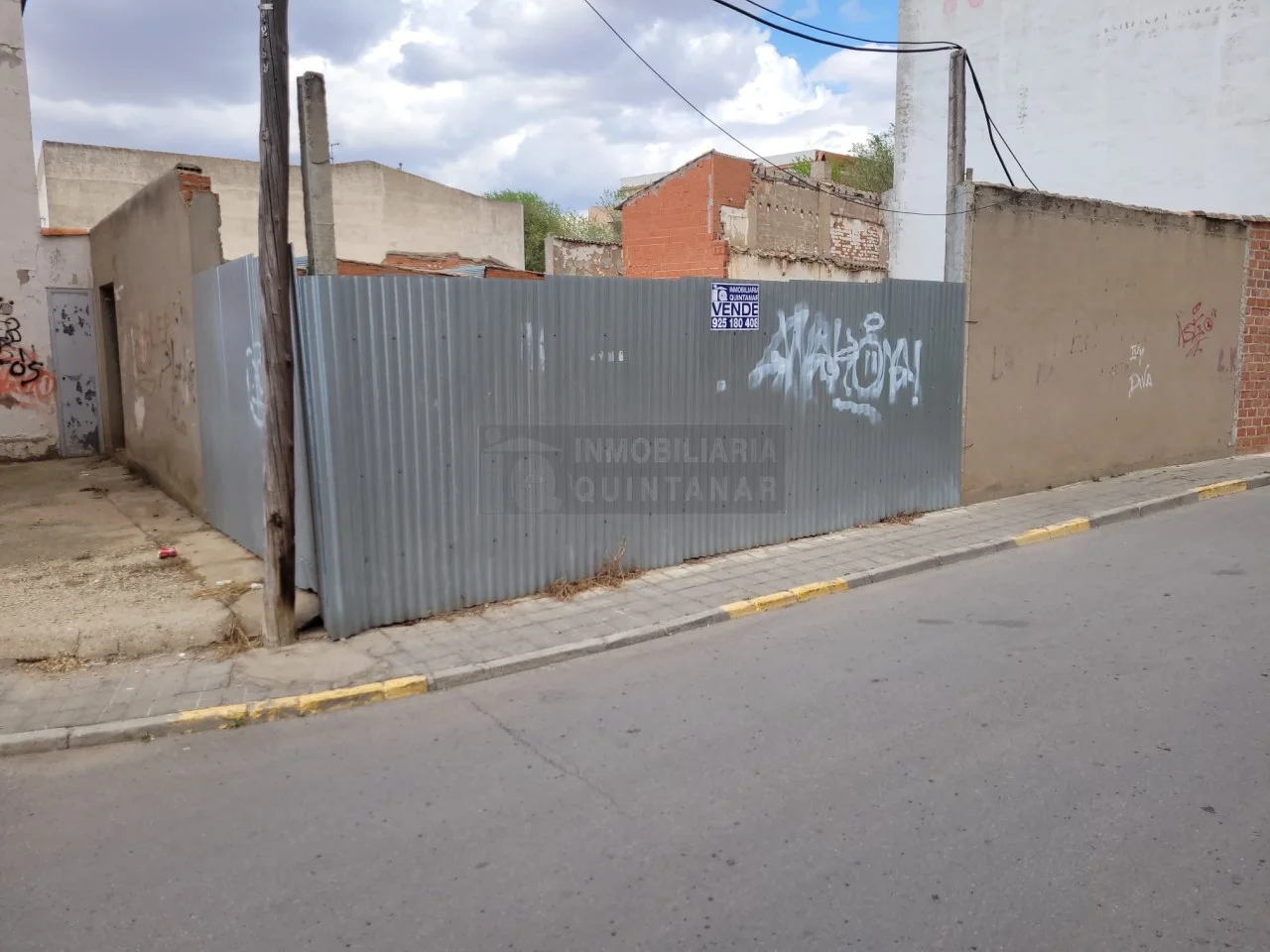 Parcela urbana en Quintanar, 206 m²