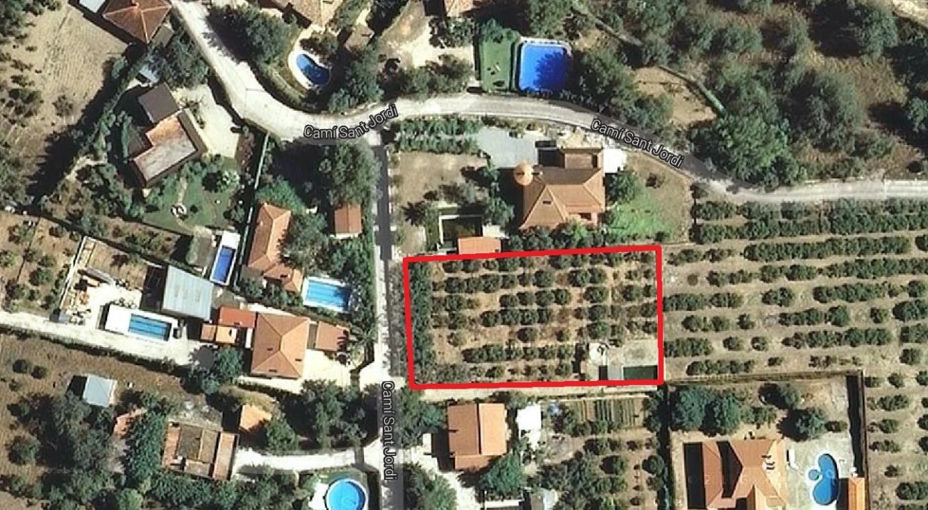 Parcela en Tortosa de 1.952 m²