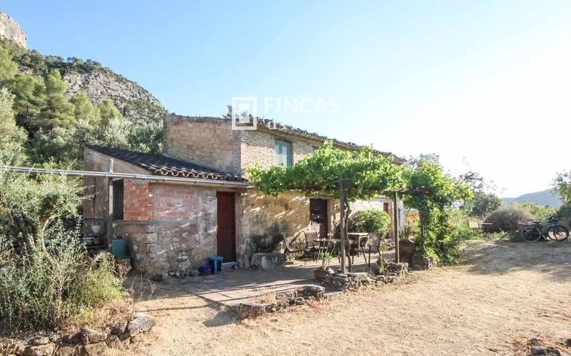 Casa rural reformada en Cardó, 1 dormitorio