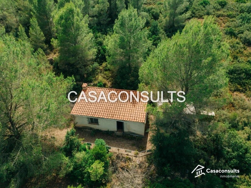 Casa de campo con 19.000 m² de terreno