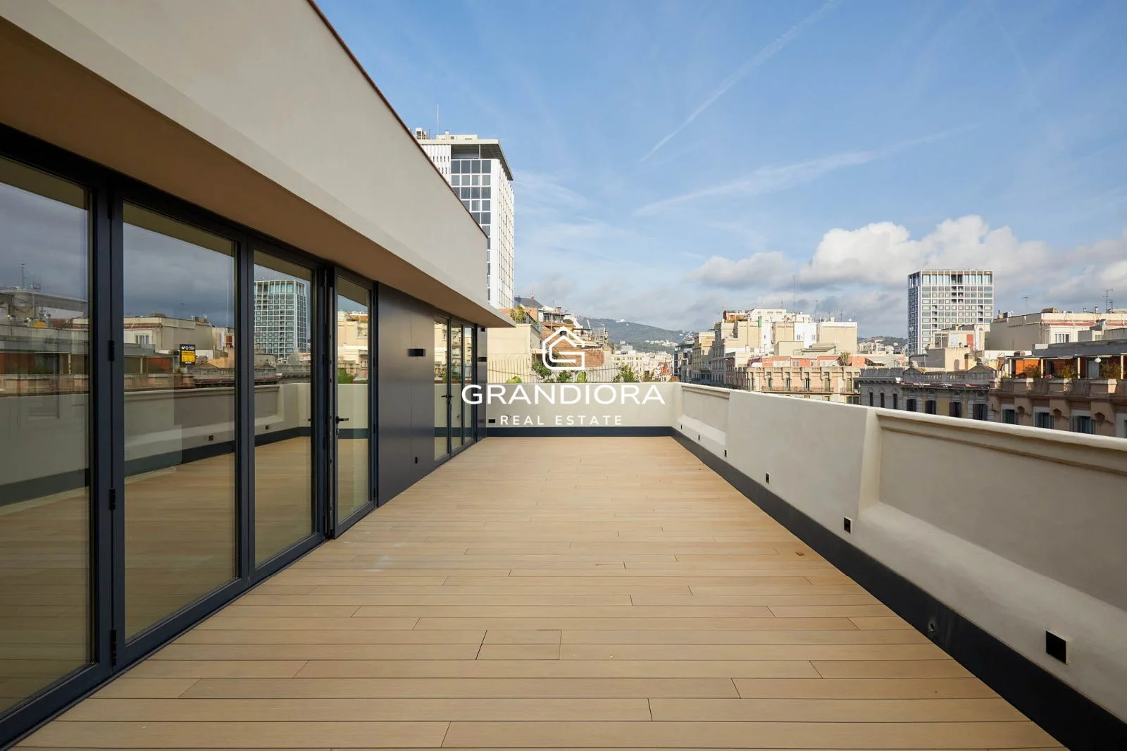 Ático dúplex de obra nueva, 219 m²
