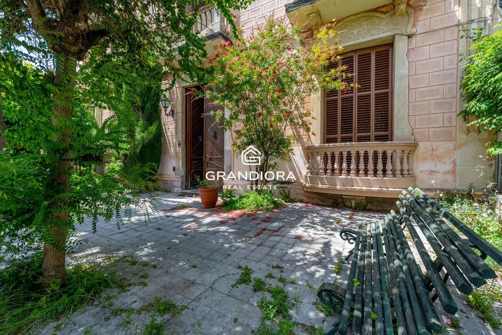Historic Masnou house, 9-bedroom redevelopment