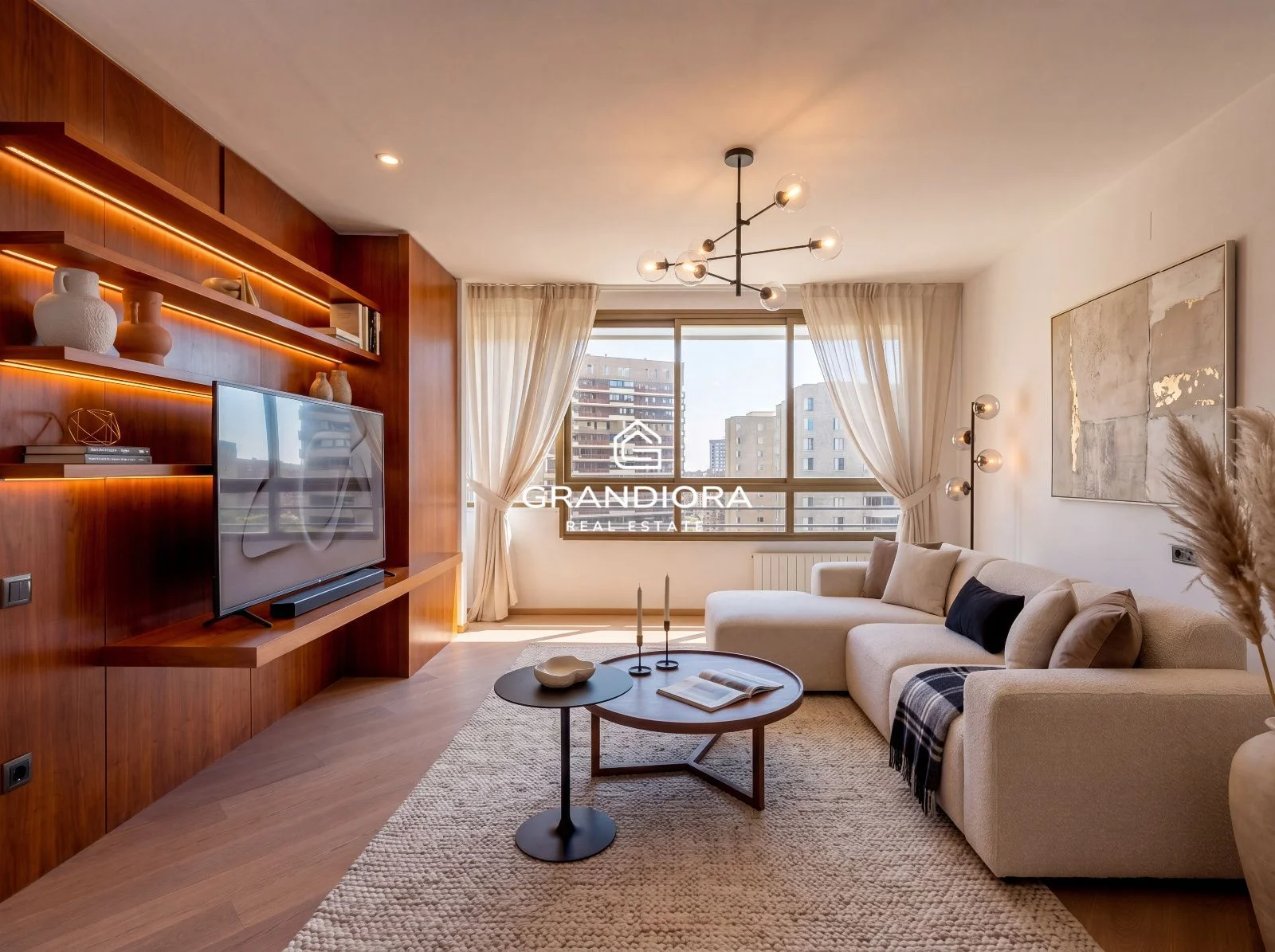 Renovated Galvany flat, 3 bedrooms