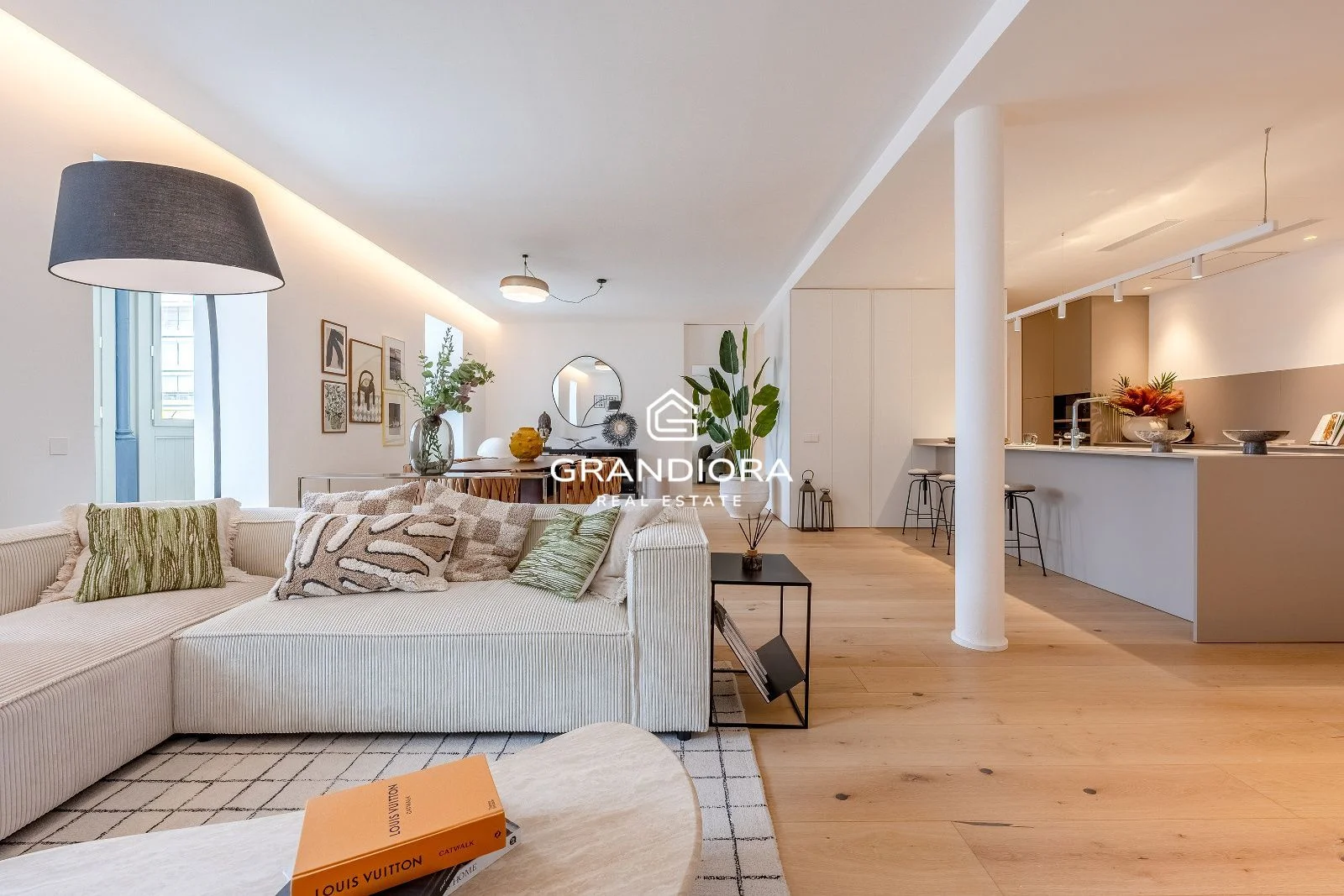 New-build Eixample flat, 147 m²