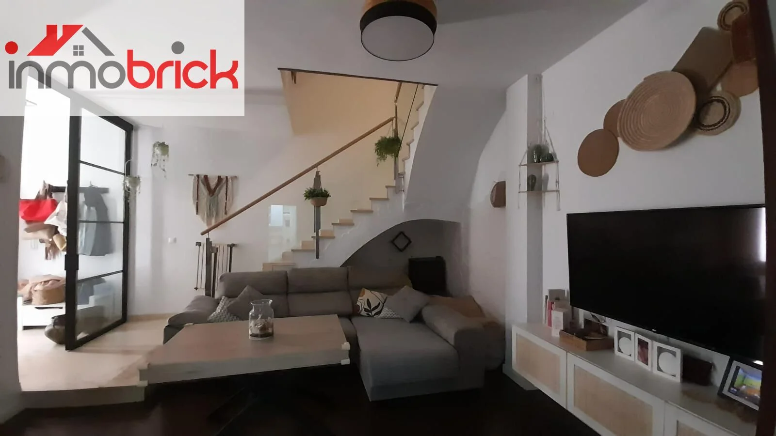 Central Lucena duplex with three bedrooms